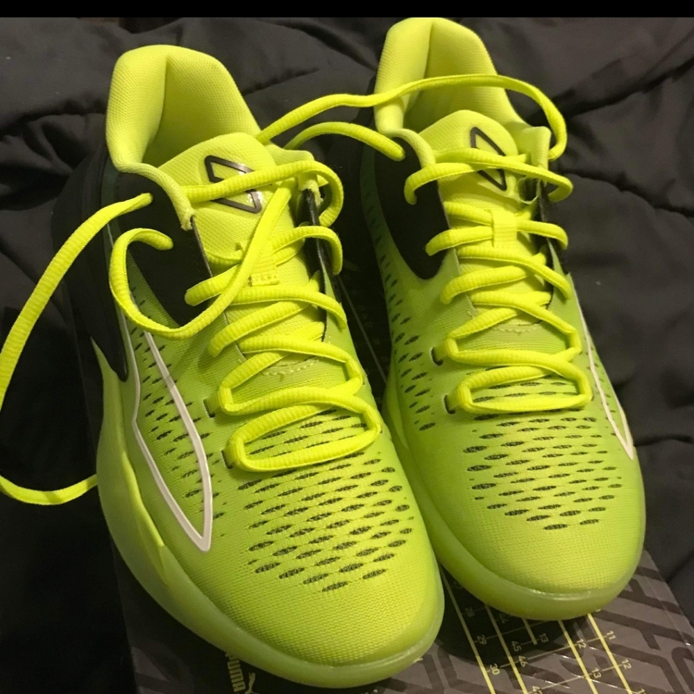 PUMA WOMEN'S SHOES